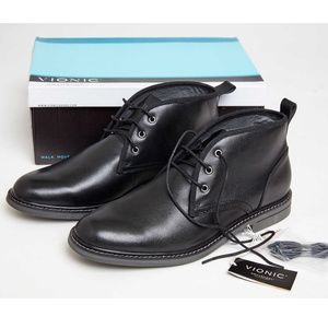 Vionic Mens Ryan Chukka Boot Black